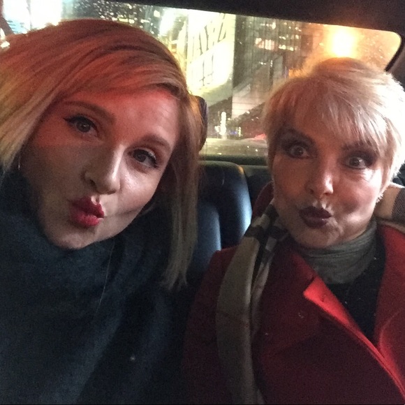 Meet your Posher, Mia - Picture 5 of 8